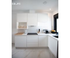 Chalet en Venta en El Pinar de Campoverde, Alicante