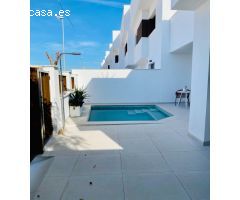 Chalet en Venta en Pilar de la Horadada, Alicante