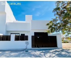 Chalet en Venta en Pilar de la Horadada, Alicante