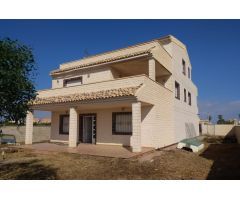 Chalet en Venta en La Manga del Mar Menor, Murcia