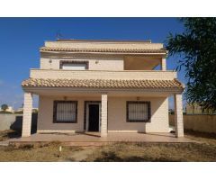 Chalet en Venta en La Manga del Mar Menor, Murcia
