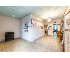 Chalet en venta a reformar cerca de Ciudad Universitaria, Madrid