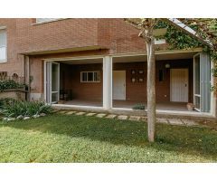 casa adosada en Venta en Huesca