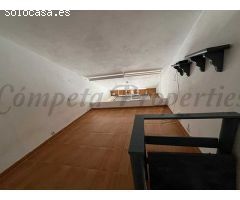 garaje en Venta en Nerja