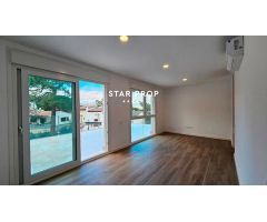 villa en Venta en Llanca