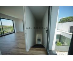 Chalet de lujo de obra nueva en Mas Nou, Platja d’Aro: diseño contemporáneo, vistas al mar y exclusi