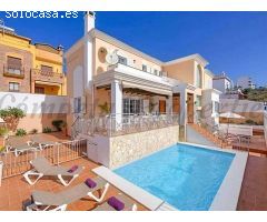 villa en Venta en Nerja