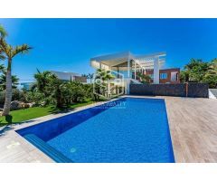 villa en Venta en Adeje