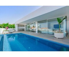 villa en Venta en Adeje