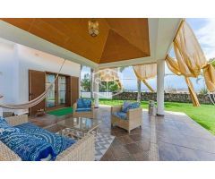 villa en Venta en Arona