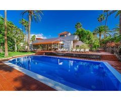 villa en Venta en Arona