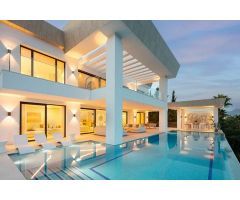 villa en Venta en Estepona