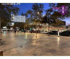 garaje en Venta en Lhospitalet De Llobregat