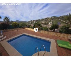 villa en Venta en Alcaucin. FQFR-T5529