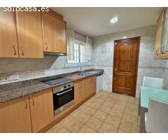 casa en Venta en Santa Cristina d apos;Aro. FHOQ-T1378