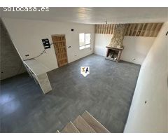casa en Venta en Montefrio. FQFR-T5535