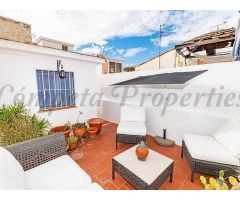 casa adosada en Alquiler vacacional en Torrox. RLJO-T6363