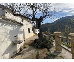 casa en Venta en Algarinejo. FQFR-T5552