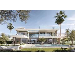 villa en Venta en Estepona. MKQW-T167