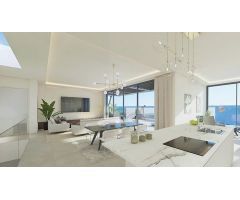 villa en Venta en Benalmádena. MKQW-T17