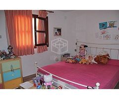 villa en Venta en Peguera. UEBZ-T1197