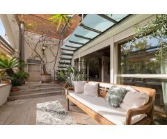 Chalet en en venta en El Fort Pienc, Barcelona. EGYB-T589