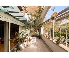 Chalet en en venta en El Fort Pienc, Barcelona. EGYB-T589