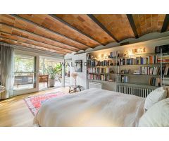 Chalet en en venta en El Fort Pienc, Barcelona. EGYB-T589