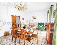 casa adosada en Venta en Torrox. RLJO-T6382