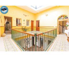 villa en Venta en Chiclana De La Frontera. XSBL-T224