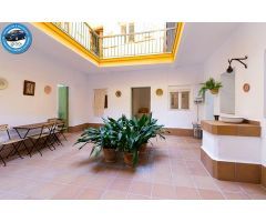 villa en Venta en Chiclana De La Frontera. XSBL-T224