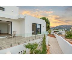 villa en Venta en Moraira. SABN-T405