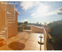 Chalet independiente con vistas al mar cerca de los servicios. MPQJ-T3062