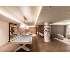 villa en Venta en Marbella. LEPV-T4218