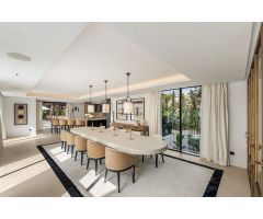 villa en Venta en Marbella. LEPV-T4218