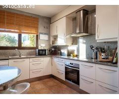 casa en Venta en Santa Cristina d apos;Aro. FHOQ-T1386