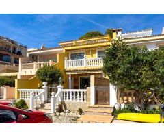Bonito bungalow con vistas al mar a tan solo 150 metros de la playa, Calpe.. MPQJ-T3063