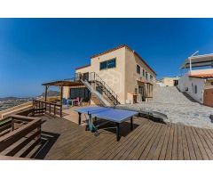 villa en Venta en San Miguel De Abona. UEBZ-T1364