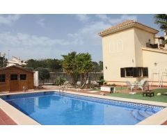 casa en Venta en Fuente-Ãlamo. QTOT-T505