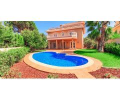 villa en Venta en Orihuela Costa. ETRV-T1155