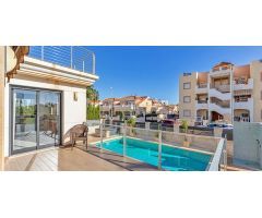 villa en Venta en Orihuela. ETRV-T1226