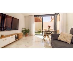 villa en Venta en Los Montesinos. ETRV-T1266