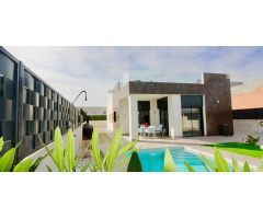 villa en Venta en Pinoso. ETRV-T1276