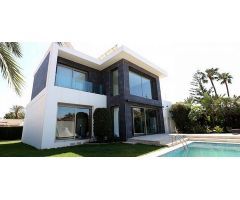 villa en Venta en Torrevieja. ETRV-T14