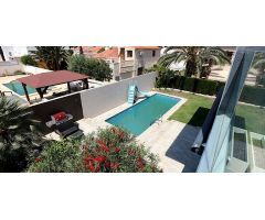 villa en Venta en Torrevieja. ETRV-T14