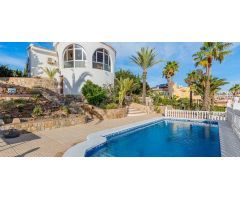 villa en Venta en Ciudad Quesada. ETRV-T1415