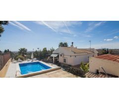 villa en Venta en Elche/Elx. ETRV-T1427