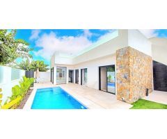 villa en Venta en Pilar De La Horadada. ETRV-T1454