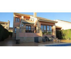 villa en Venta en Algorfa. ETRV-T1489