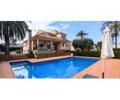 villa en Venta en San Pedro del Pinatar. ETRV-T1520